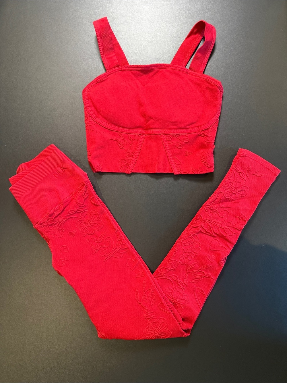 NUX Red Floral Seamless Crop Bra & Legging Set